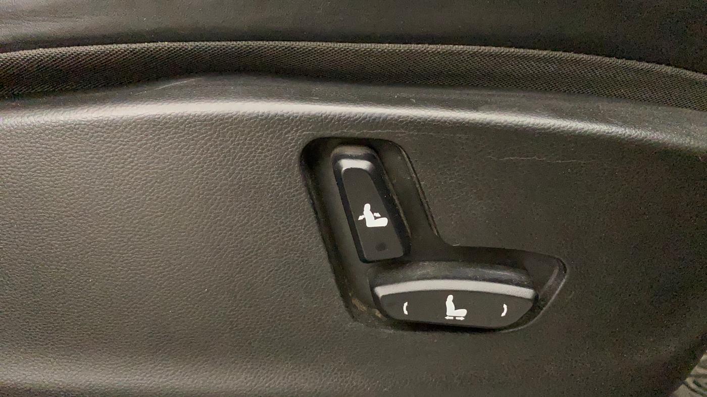 2021 MG HECTOR SHARP 1.5 DCT PETROL, Petrol, Automatic, 42,547 km, Driver Side Adjustment Panel