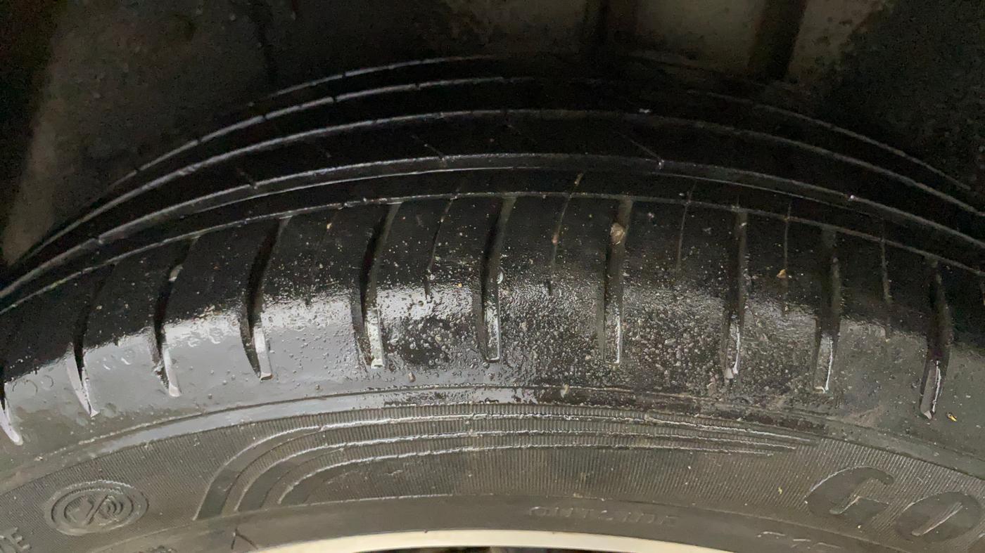 2021 MG HECTOR SHARP 1.5 DCT PETROL, Petrol, Automatic, 42,547 km, Left Rear Tyre Tread