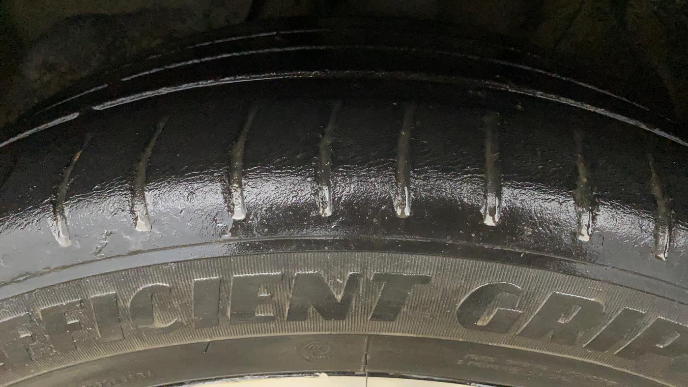 2021 MG HECTOR SHARP 1.5 DCT PETROL, Petrol, Automatic, 42,547 km, Left Front Tyre Tread