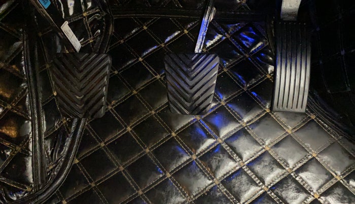 2020 Hyundai NEW I20 ASTA 1.2 MT, Petrol, Manual, 14,790 km, Pedals