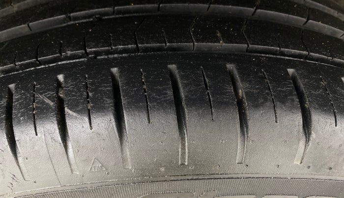 2018 Maruti Baleno ZETA CVT PETROL 1.2, Petrol, Automatic, 37,640 km, Left Rear Tyre Tread