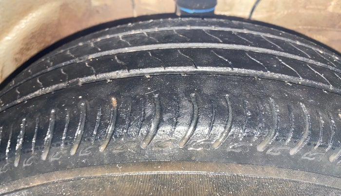 2021 Maruti S PRESSO VXI, Petrol, Manual, 57,014 km, Right Front Tyre Tread