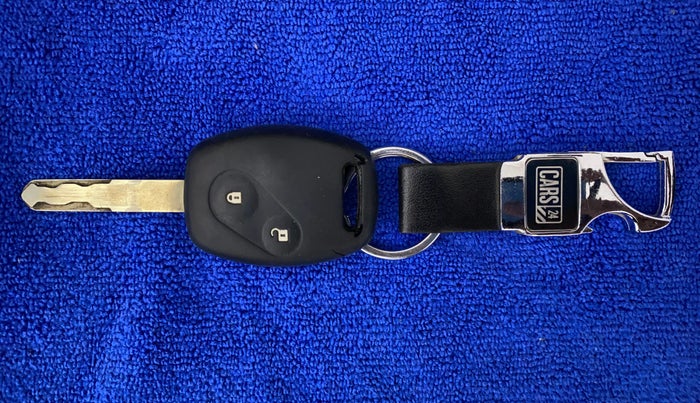 2015 Honda Brio S MT, Petrol, Manual, 41,023 km, Key Close Up