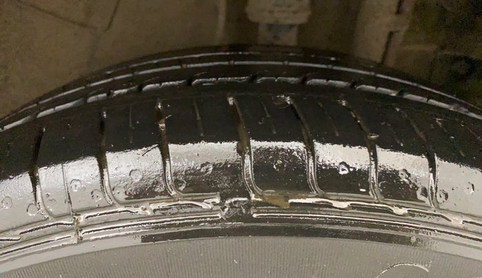 2021 Tata NEXON XMA SUNROOF PETROL, Petrol, Automatic, 37,338 km, Left Rear Tyre Tread