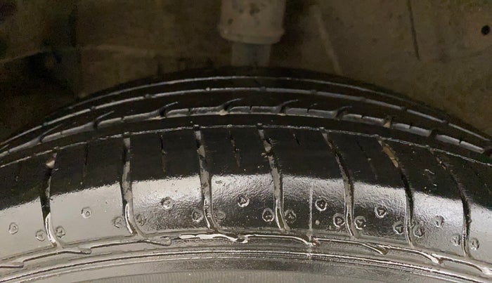 2021 Tata NEXON XMA SUNROOF PETROL, Petrol, Automatic, 37,338 km, Right Rear Tyre Tread