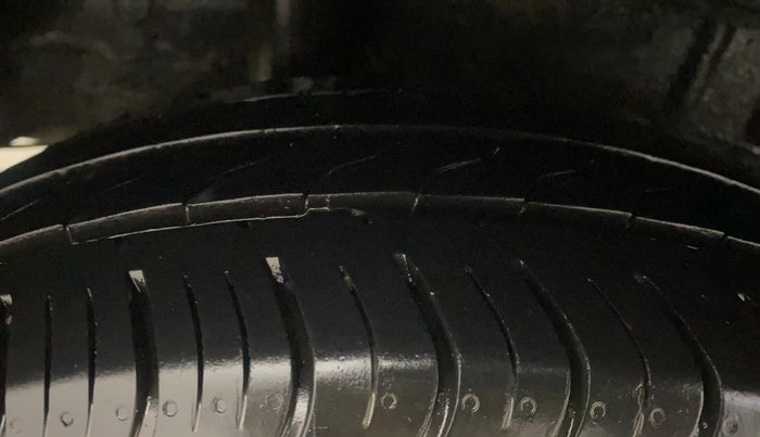 2019 Honda Amaze 1.2L I-VTEC VX, Petrol, Manual, 88,092 km, Right Rear Tyre Tread