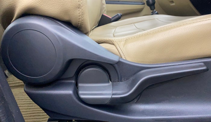 2019 Honda Amaze 1.2L I-VTEC VX, Petrol, Manual, 88,092 km, Driver Side Adjustment Panel