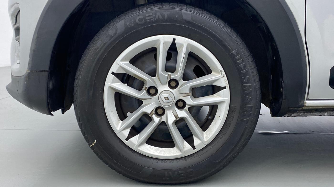 2019 Renault TRIBER 1.0 RXL PETROL, Petrol, Manual, 30,048 km, Left Front Wheel