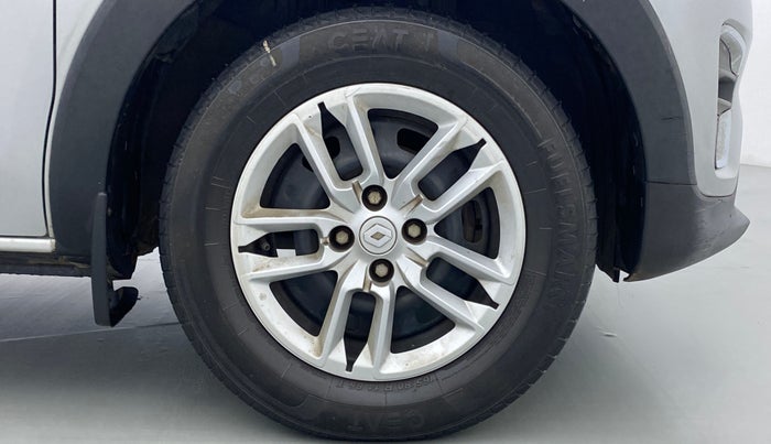 2019 Renault TRIBER 1.0 RXL PETROL, Petrol, Manual, 30,048 km, Right Front Wheel