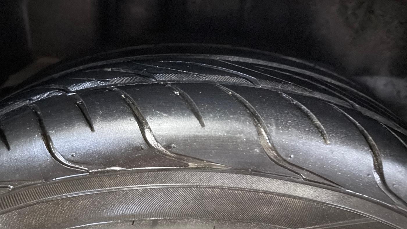 2018 Maruti Ciaz DELTA 1.4 MT PETROL, Petrol, Manual, 90,508 km, Right Rear Tyre Tread