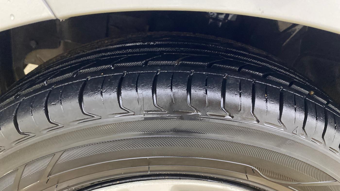 2018 Datsun Redi Go S 1.0 AMT, Petrol, Automatic, 38,963 km, Left Front Tyre Tread