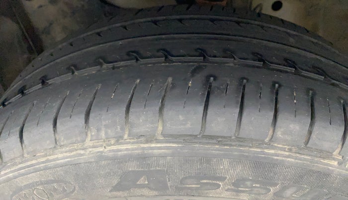 2020 Honda Amaze 1.2L I-VTEC S, Petrol, Manual, 33,873 km, Left Front Tyre Tread
