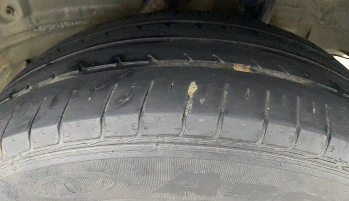 2020 Honda Amaze 1.2L I-VTEC S, Petrol, Manual, 33,873 km, Left Rear Tyre Tread