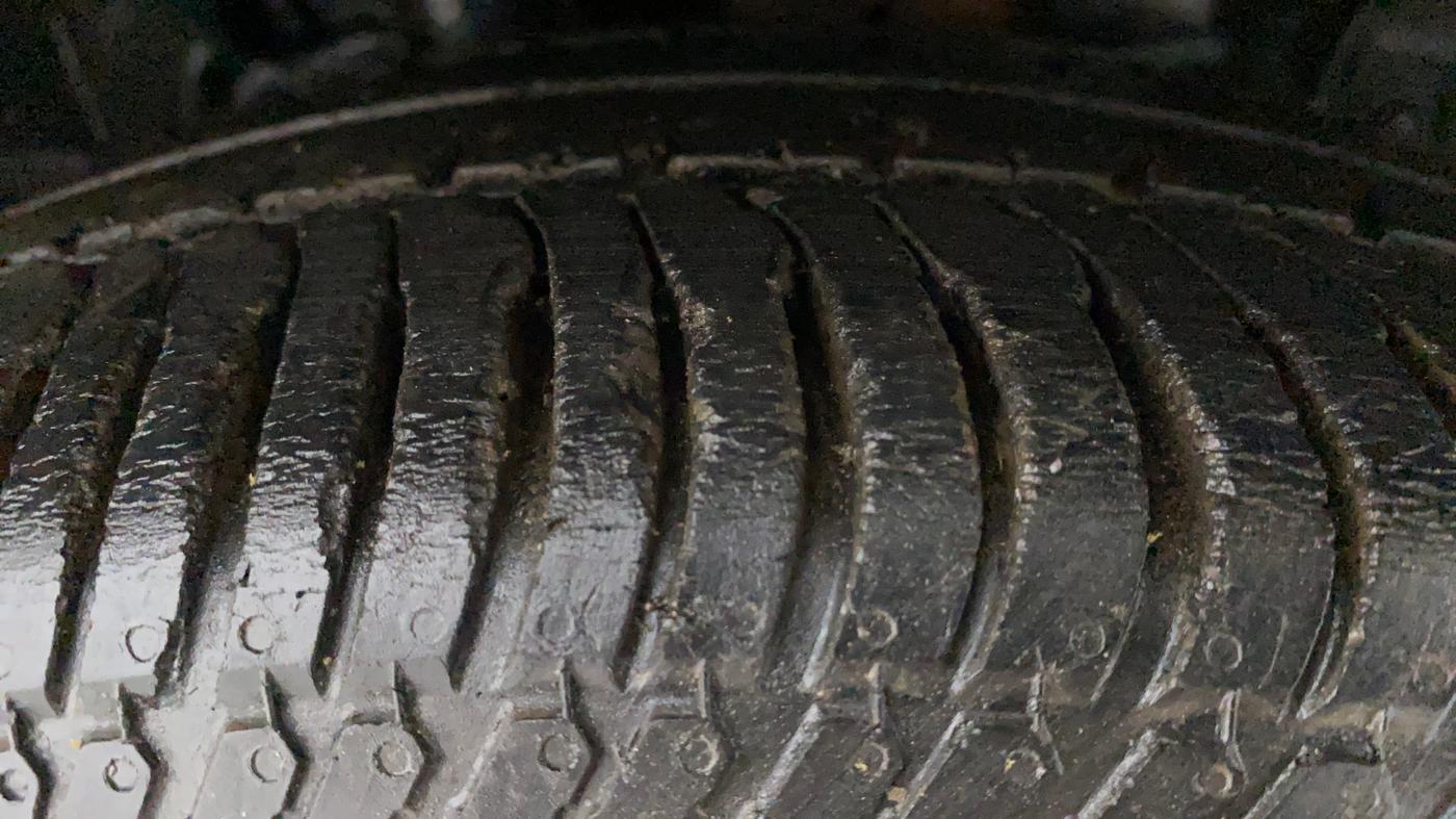2018 Ford Ecosport TITANIUM 1.5L DIESEL, Diesel, Manual, 84,166 km, Right Front Tyre Tread