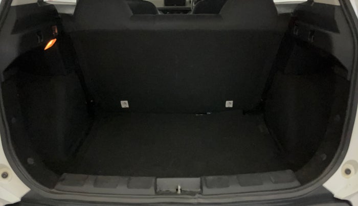 2020 Tata NEXON XMA SUNROOF PETROL, Petrol, Automatic, 50,026 km, Boot Inside