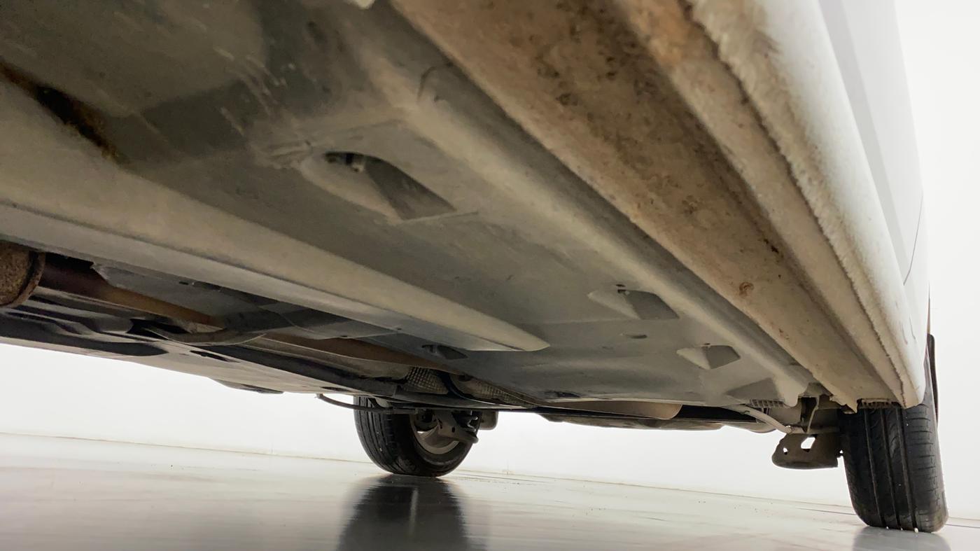 2017 Volkswagen Vento HIGHLINE PETROL AT, Petrol, Automatic, 76,839 km, Right Side Underbody