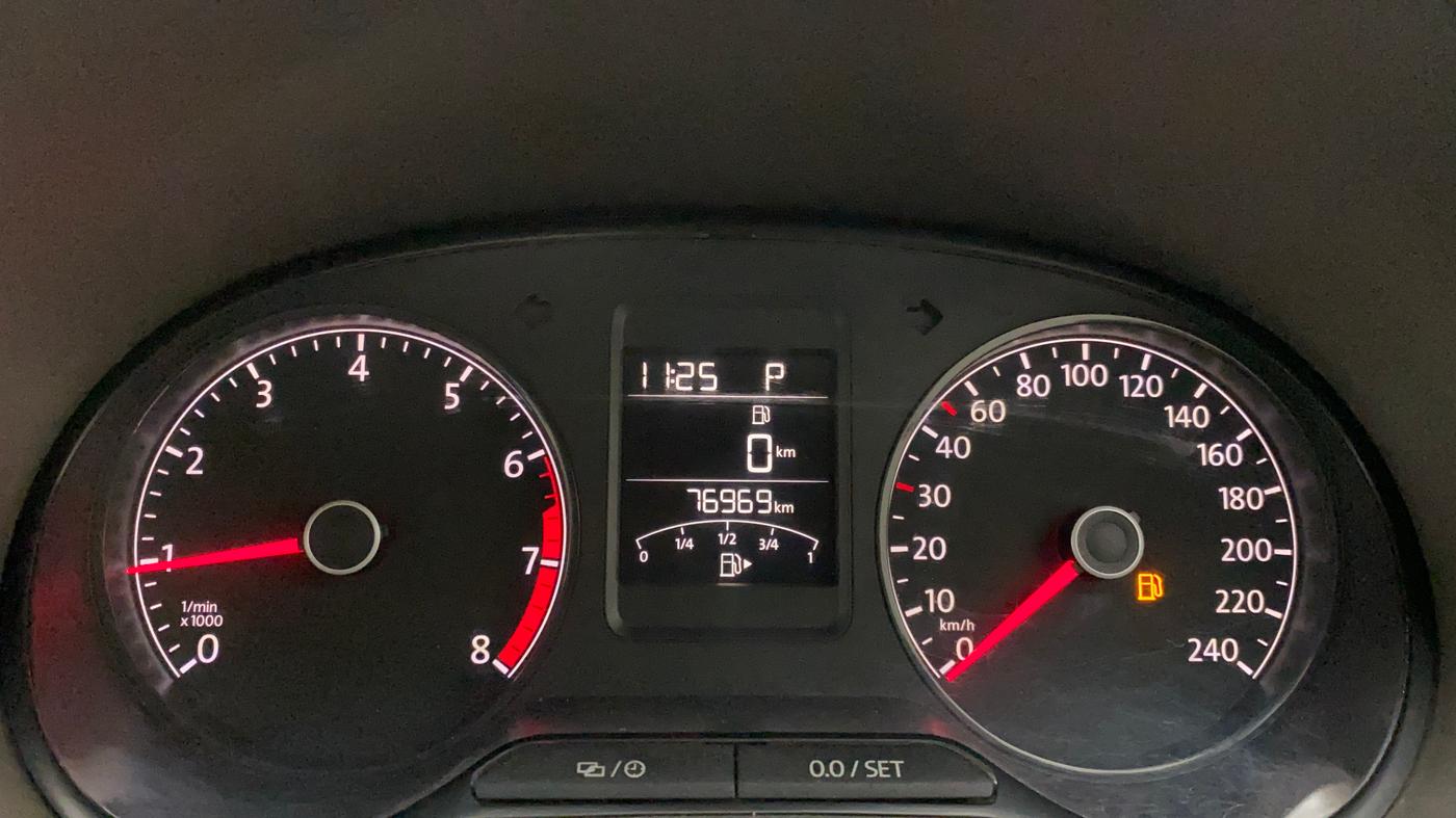 2017 Volkswagen Vento HIGHLINE PETROL AT, Petrol, Automatic, 76,839 km, Odometer Image
