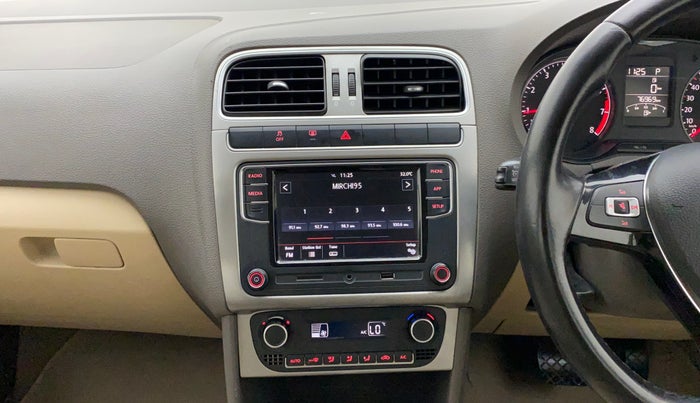 2017 Volkswagen Vento HIGHLINE PETROL AT, Petrol, Automatic, 76,839 km, Air Conditioner