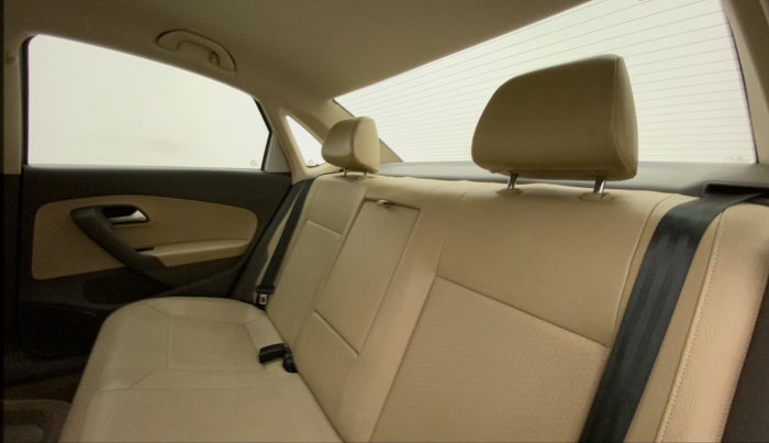 2017 Volkswagen Vento HIGHLINE PETROL AT, Petrol, Automatic, 76,839 km, Right Side Rear Door Cabin
