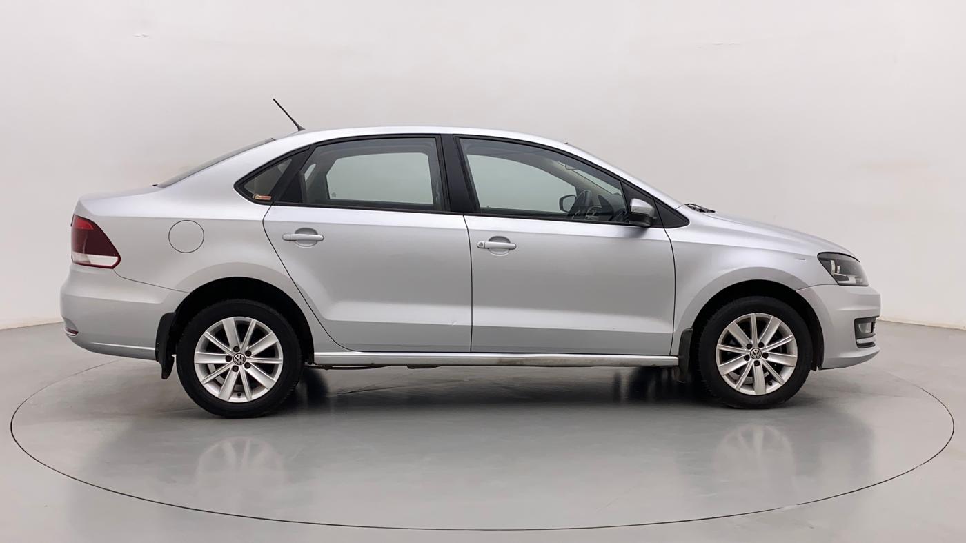 2017 Volkswagen Vento HIGHLINE PETROL AT, Petrol, Automatic, 76,839 km, Right Side View