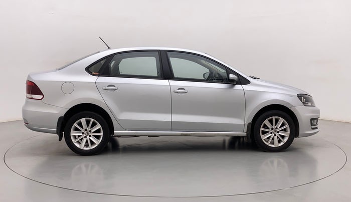 2017 Volkswagen Vento HIGHLINE PETROL AT, Petrol, Automatic, 76,839 km, Right Side View