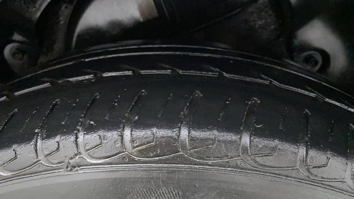 2014 Hyundai New Elantra 1.6 SX AT DIESEL, Diesel, Automatic, 96,579 km, Left Rear Tyre Tread