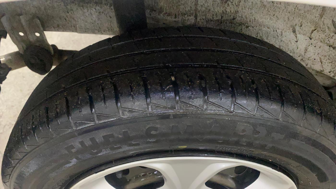 2024 Maruti S PRESSO VXI S-CNG, CNG, Manual, 32,883 km, Right Rear Tyre Tread