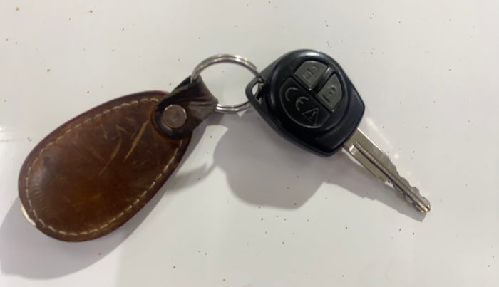 2024 Maruti S PRESSO VXI S-CNG, CNG, Manual, 32,883 km, Key Close Up