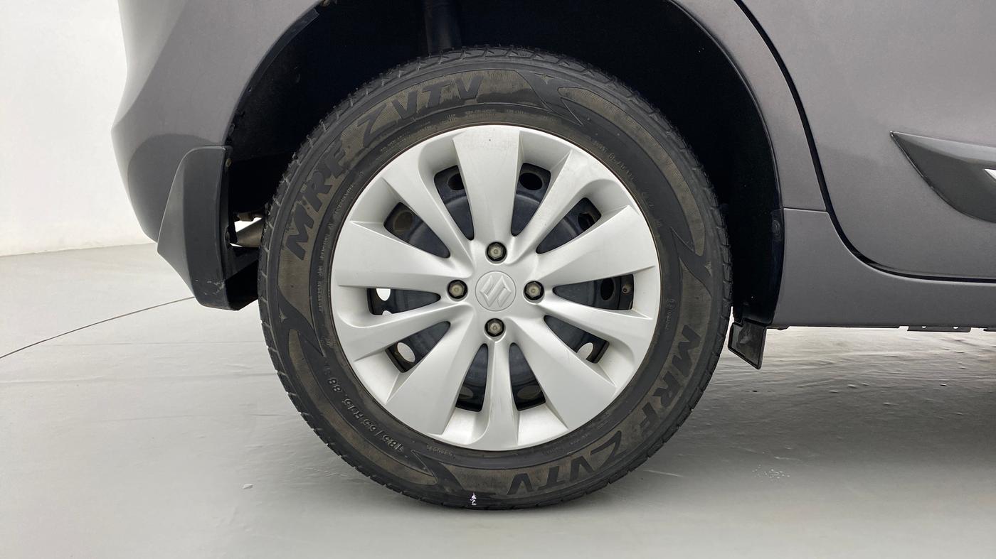 2017 Maruti Baleno DELTA DDIS 190, Diesel, Manual, 83,681 km, Right Rear Wheel