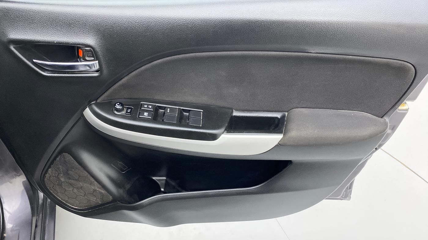 2017 Maruti Baleno DELTA DDIS 190, Diesel, Manual, 83,681 km, Driver Side Door Panels Control