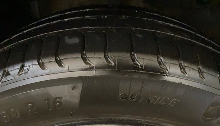 2019 Tata NEXON XZA PLUS PETROL, Petrol, Automatic, 76,863 km, Right Rear Tyre Tread