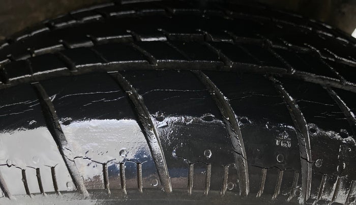 2015 Maruti Celerio VXI, Petrol, Manual, 17,282 km, Left Rear Tyre Tread