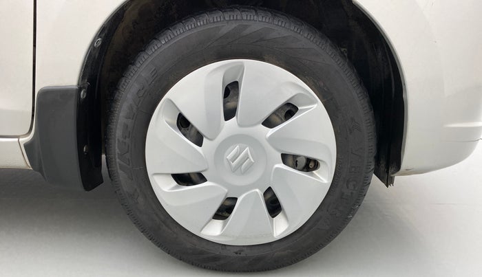 2015 Maruti Celerio VXI, Petrol, Manual, 17,282 km, Right Front Wheel