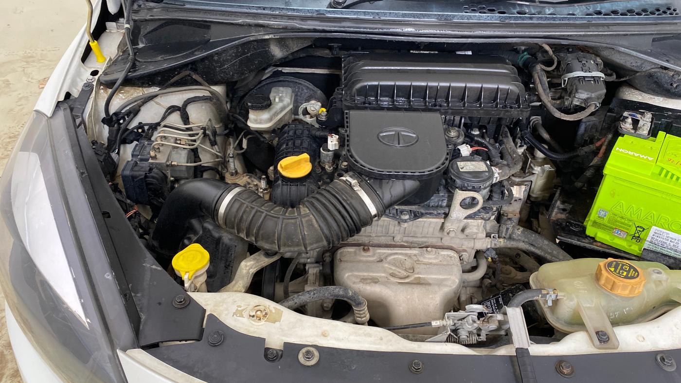 2019 Tata Tiago XZA PLUS PETROL, Petrol, Automatic, 1,14,495 km, Engine View - Right