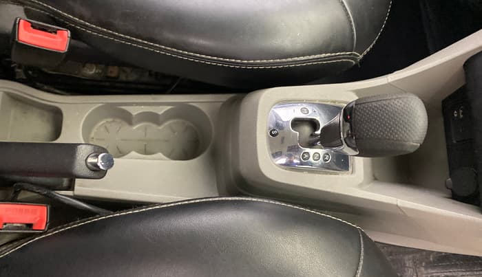 2019 Tata Tiago XZA PLUS PETROL, Petrol, Automatic, 1,14,495 km, Gear Lever
