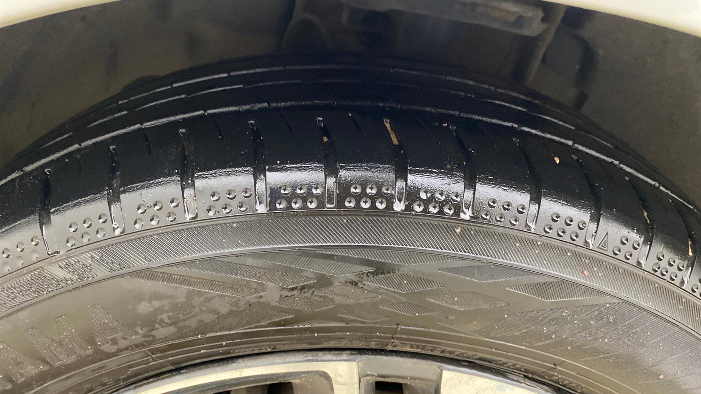 2019 Tata Tiago XZA PLUS PETROL, Petrol, Automatic, 1,14,495 km, Left Front Tyre Tread