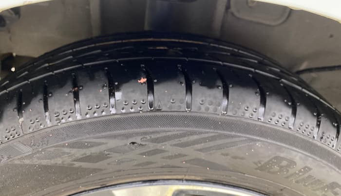 2019 Tata Tiago XZA PLUS PETROL, Petrol, Automatic, 1,14,495 km, Right Rear Tyre Tread
