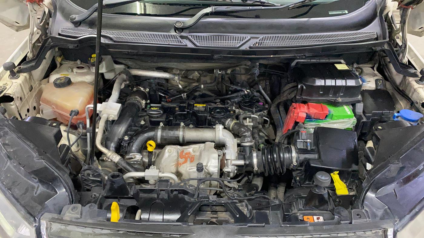 2016 Ford Ecosport TREND+ 1.5L DIESEL, Diesel, Manual, 1,34,740 km, Engine View