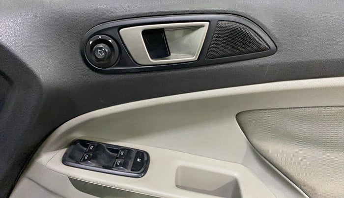 2016 Ford Ecosport TREND+ 1.5L DIESEL, Diesel, Manual, 1,34,726 km, Driver Side Door Panels Control