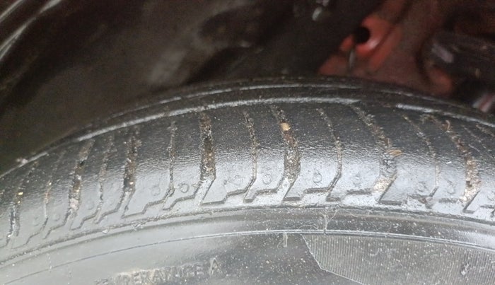 2020 Tata ALTROZ XT PETROL, Petrol, Manual, 56,124 km, Right Front Tyre Tread