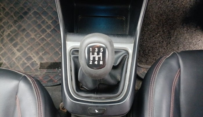 2020 Tata ALTROZ XT PETROL, Petrol, Manual, 56,124 km, Gear Lever