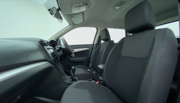 2016 Maruti Vitara Brezza ZDI PLUS DUAL TONE, Diesel, Manual, 1,50,395 km, Right Side Front Door Cabin