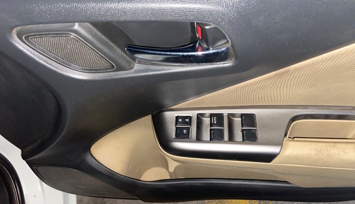 2015 Honda City 1.5L I-DTEC V, Diesel, Manual, 63,245 km, Driver Side Door Panels Control