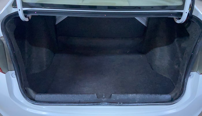 2015 Honda City 1.5L I-DTEC V, Diesel, Manual, 63,245 km, Boot Inside