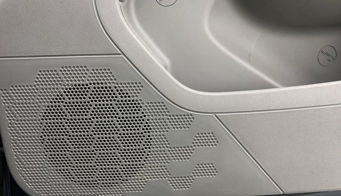 2018 Tata NEXON XZA PLUS PETROL, Petrol, Automatic, 70,022 km, Speaker