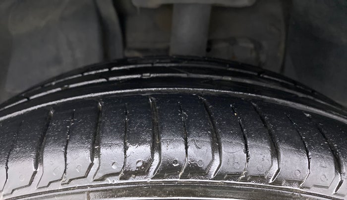 2018 Tata NEXON XZA PLUS PETROL, Petrol, Automatic, 70,022 km, Left Front Tyre Tread