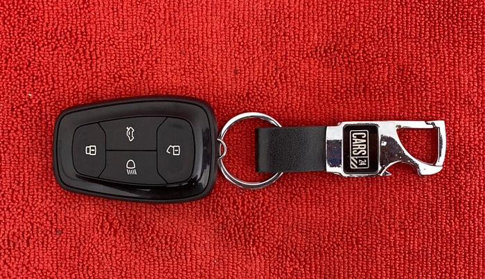 2018 Tata NEXON XZA PLUS PETROL, Petrol, Automatic, 70,022 km, Key Close Up