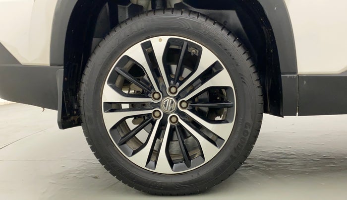 2022 MG HECTOR SHARP HYBRID 1.5 PETROL, Petrol, Manual, 6,493 km, Right Rear Wheel