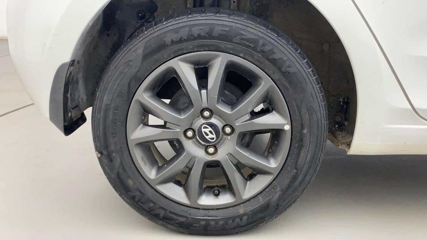 2019 Hyundai Elite i20 SPORTZ PLUS 1.2, CNG, Manual, 68,707 km, Right Rear Wheel