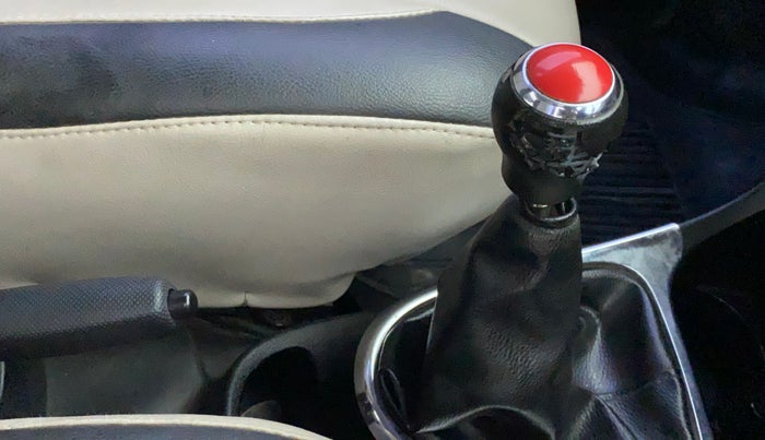 2011 Toyota Etios VX, Petrol, Manual, 57,912 km, Gear Lever